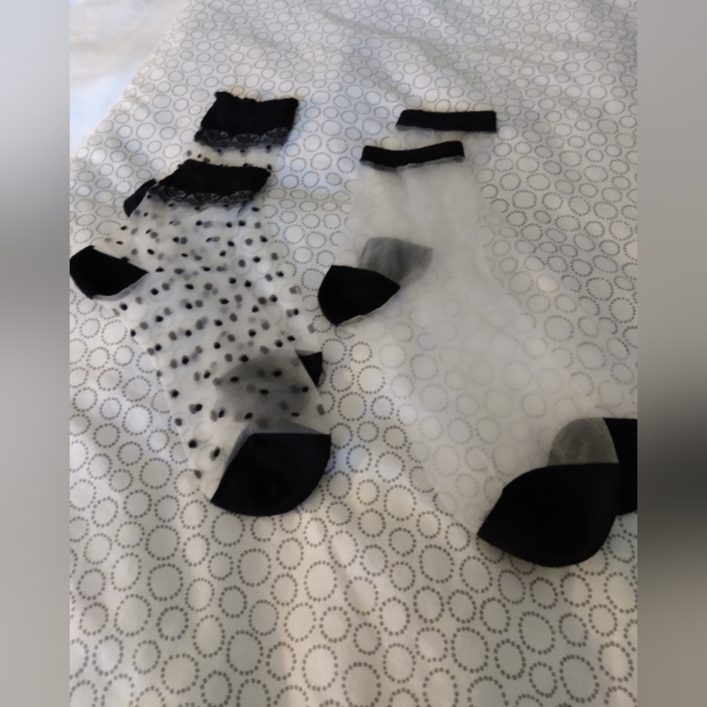 2 pair Cute sheer socks